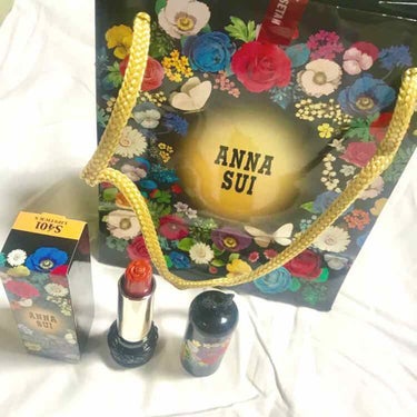 🌷ふら🌷です！
今回はANNA SUI！紹介したいと思います！
もうパッケージも中身も何もかもが
かわいすぎて💞💞

つけ心地も発色もすごくいいです💯💮
唇になじみやすくあたたかい色してます！

#AN