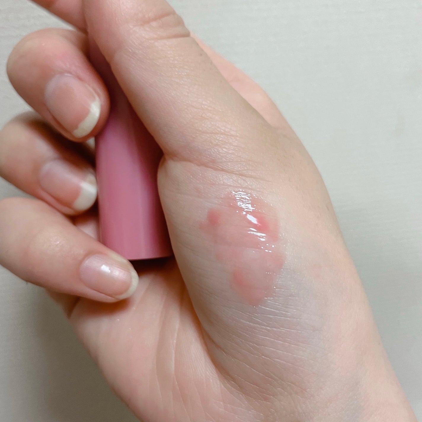 グラスティングカラーグロス/rom&nd/リップグロスを使ったクチコミ(2枚目)