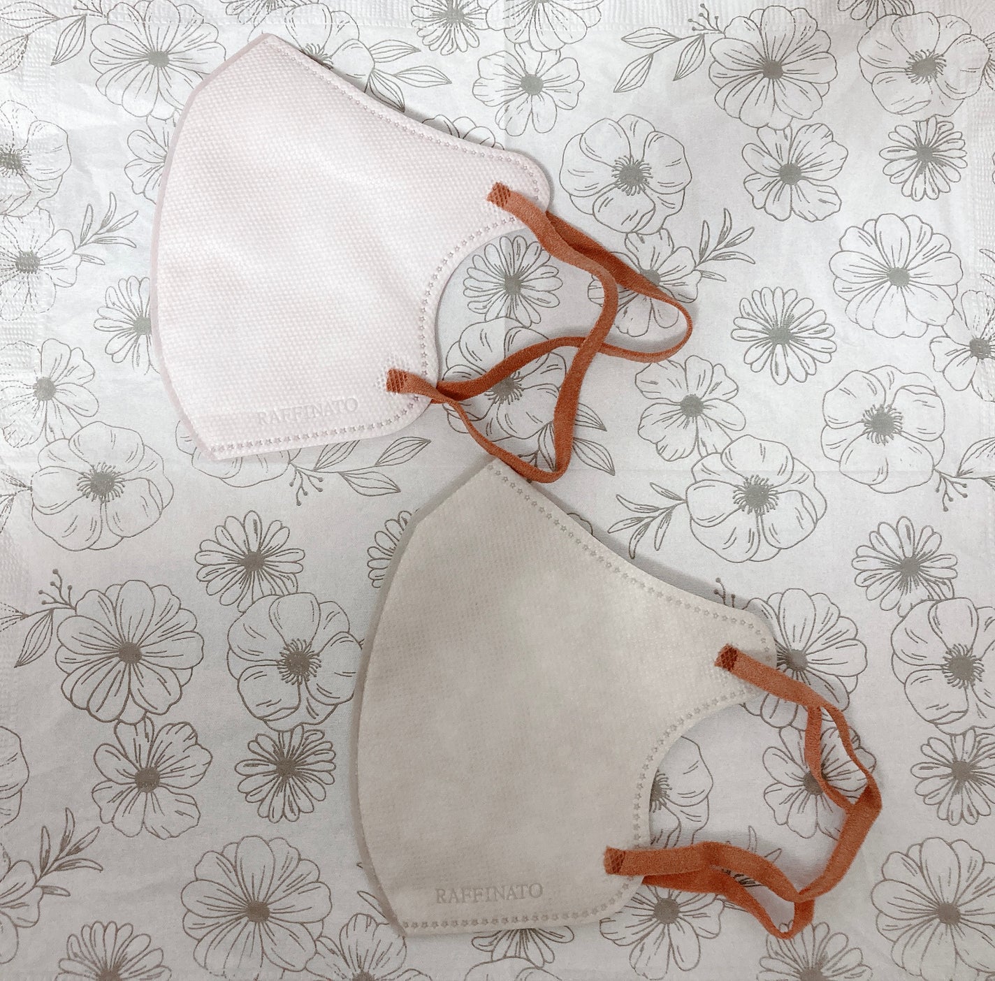 小夜風 on LIPS 「❖購入品紹介❖母が使っていて可愛かったので、真似して購入したマ..」(3枚目)