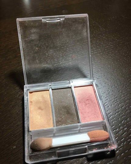 カンコレアイシャドウ/DAISO/アイシャドウパレットを使ったクチコミ(1枚目)