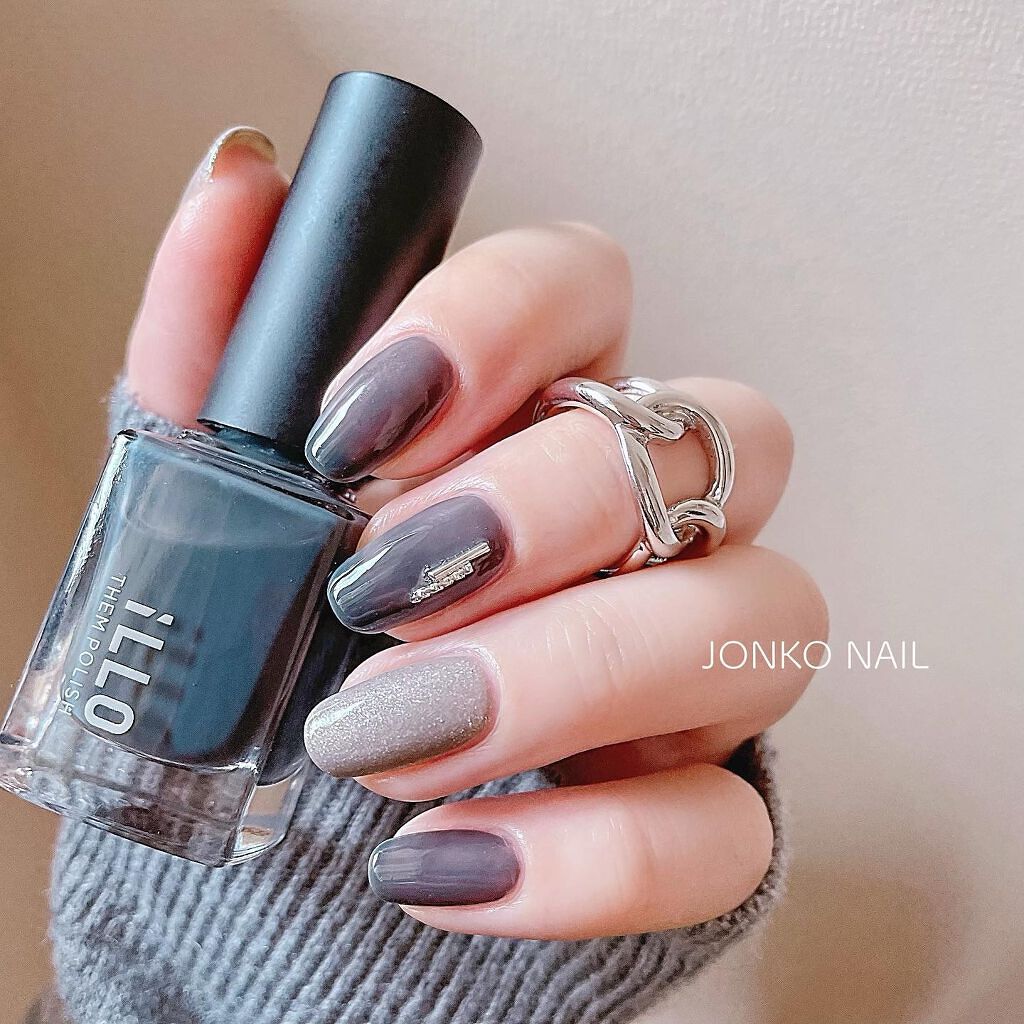 #セルフネイル,#配色ネイル,#ネイビーネイル,#ブラックネイルのネイルデザイン