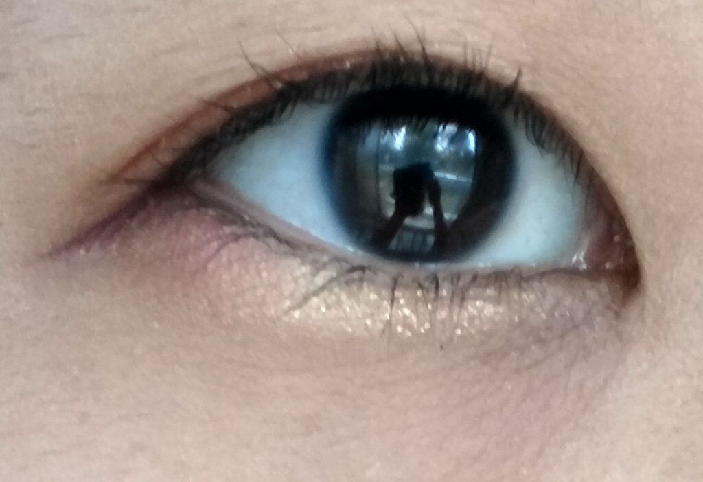 「密着アイライナー」クリームペンシル/デジャヴュ/ペンシルアイライナーを使ったクチコミ(7枚目)
