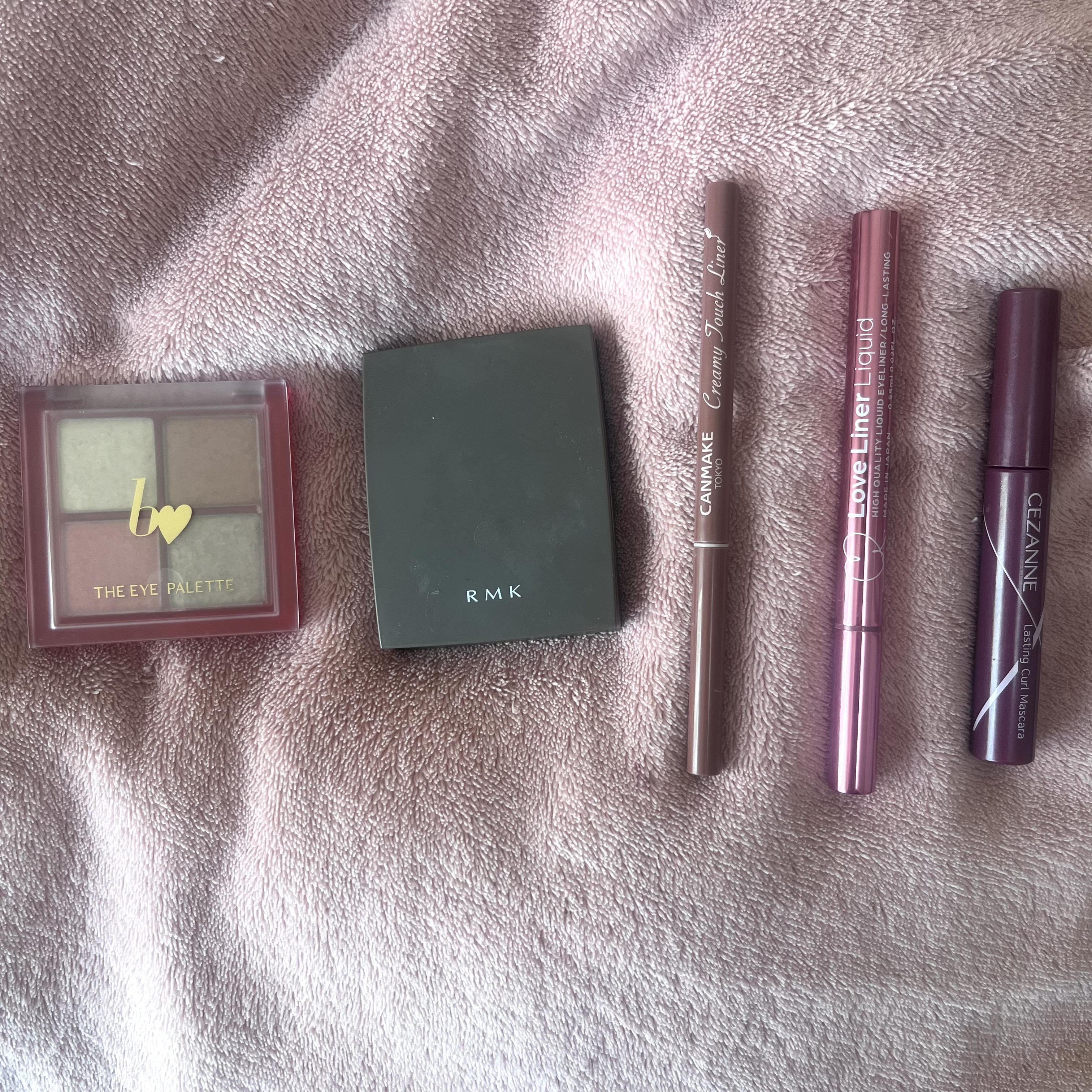 オブスキュア テンプテイション アイシャドウパレット/RMK/アイシャドウパレットを使ったクチコミ（1枚目）