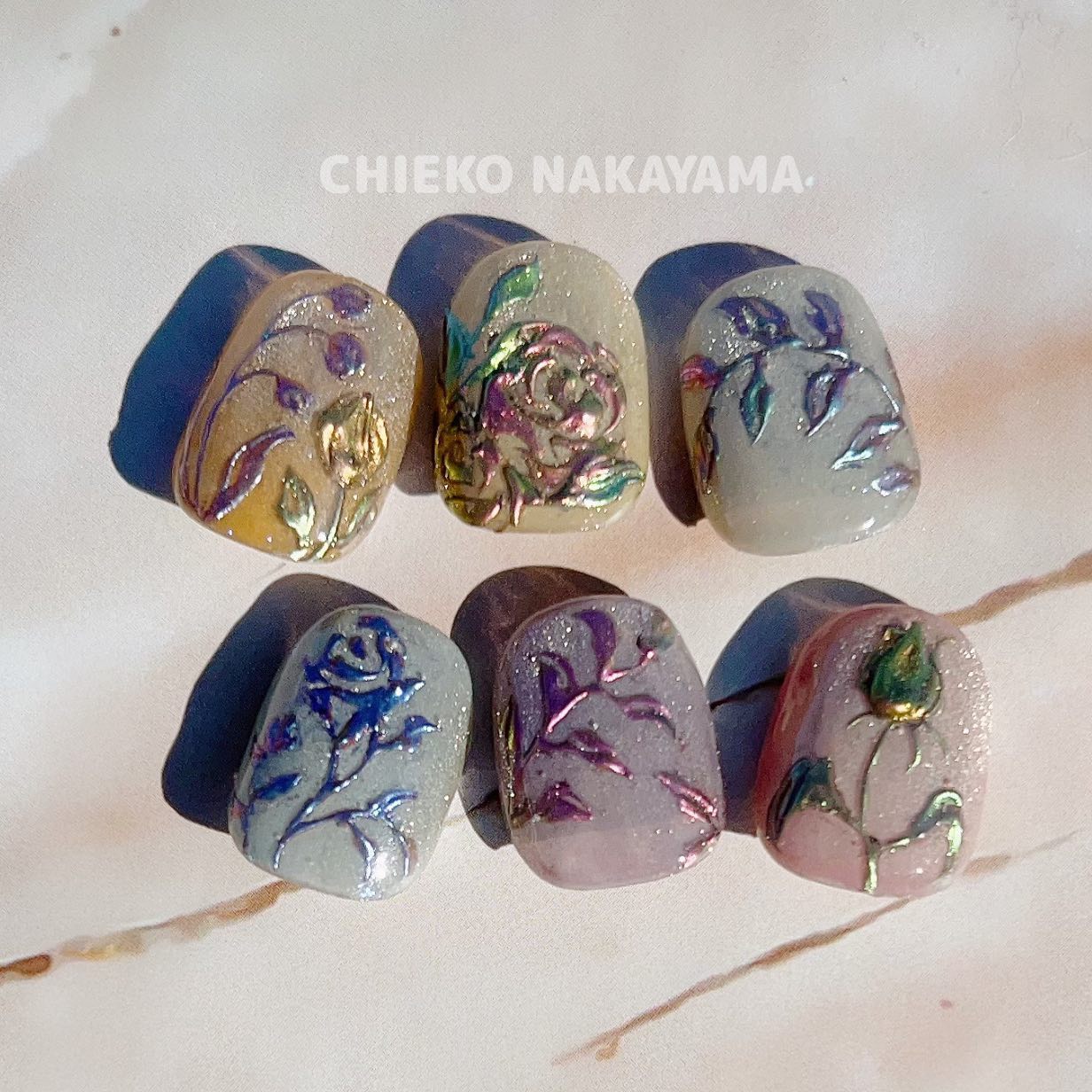 なかやまちえこ on LIPS 「あきのねいる🍁⠀⠀#nail#nails#nailart#ネイ..」(3枚目)