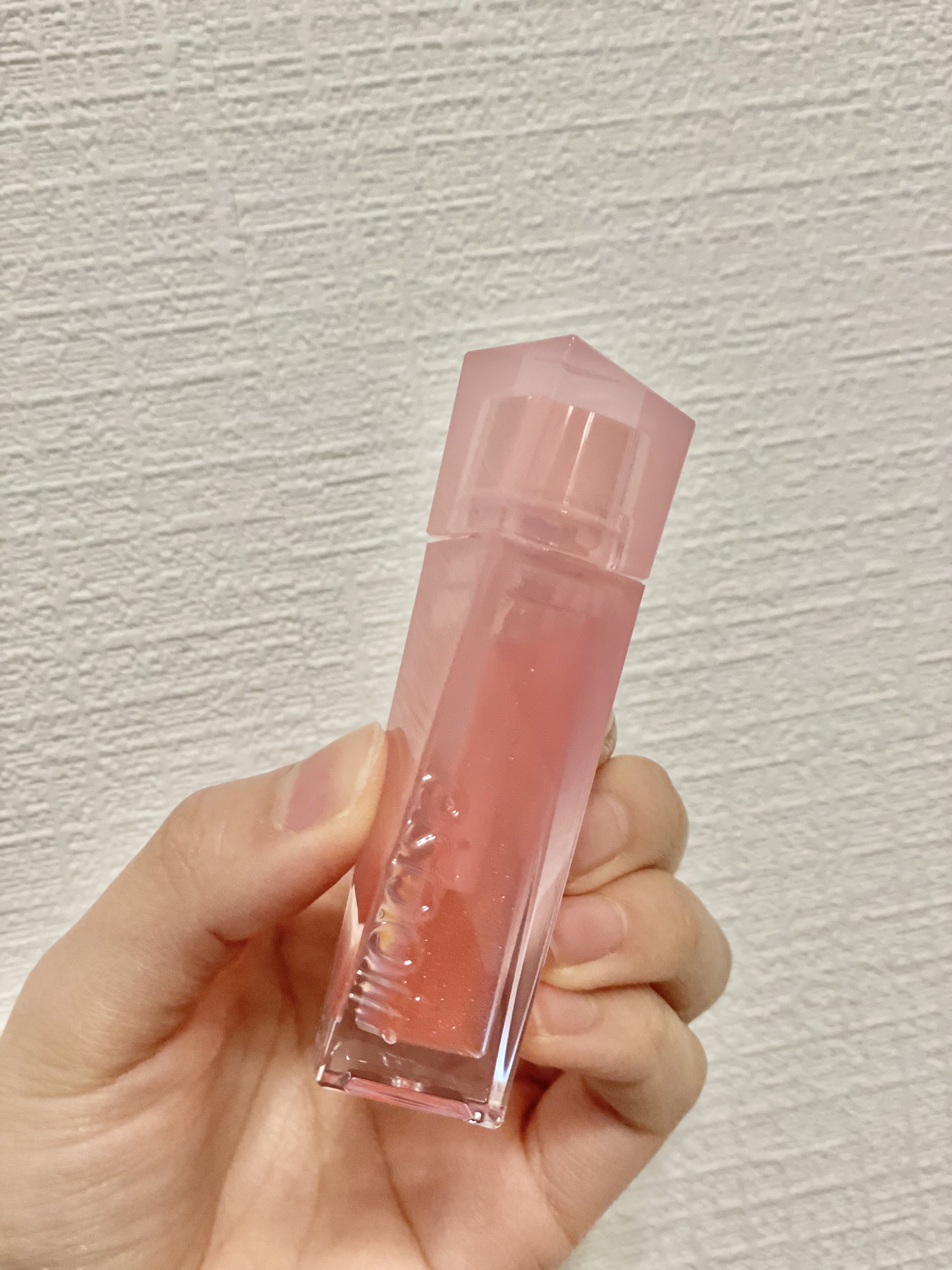 エスポア クチュールリップグロス ロージービーム(Rosy BB Edition)/espoir/リップグロスを使ったクチコミ（1枚目）