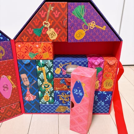 徳井さん on LIPS 「つ、つ、ついにSABONクリスマスアドベントカレンダー2024..」(6枚目)