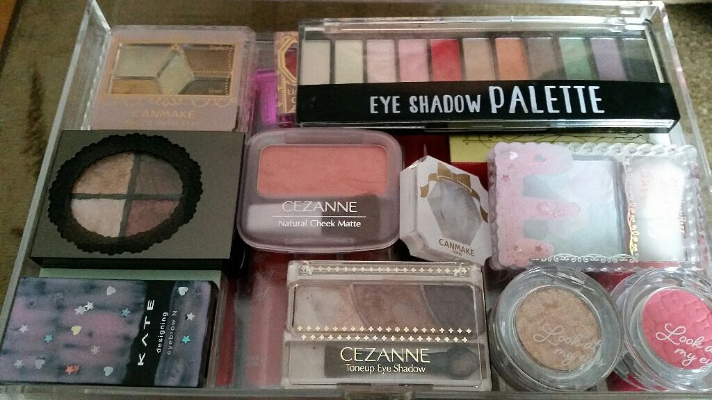 ルックアット マイアイジュエル/ETUDE/単色アイシャドウを使ったクチコミ(2枚目)