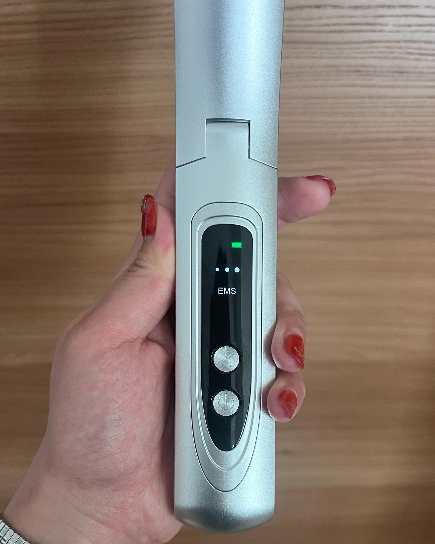 BEROLA/NIPLUX/美顔器・マッサージを使ったクチコミ(2枚目)