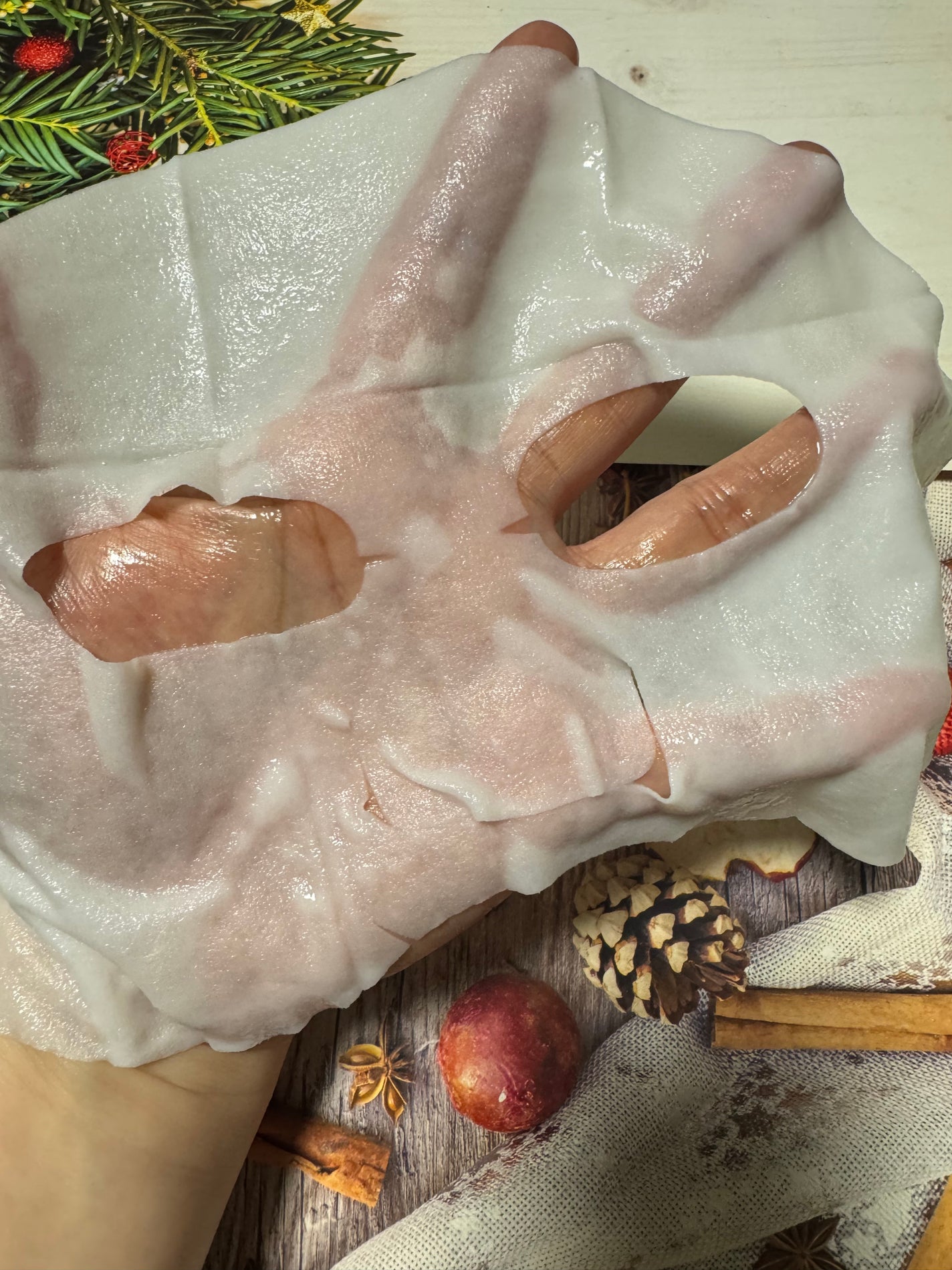 9番 NMNバイオリフトラッピングマスク/numbuzin/シートマスク・パックを使ったクチコミ(4枚目)