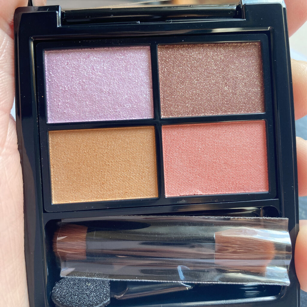 ミネラルクラッシィシャドー/エトヴォス/アイシャドウパレットを使ったクチコミ（3枚目）