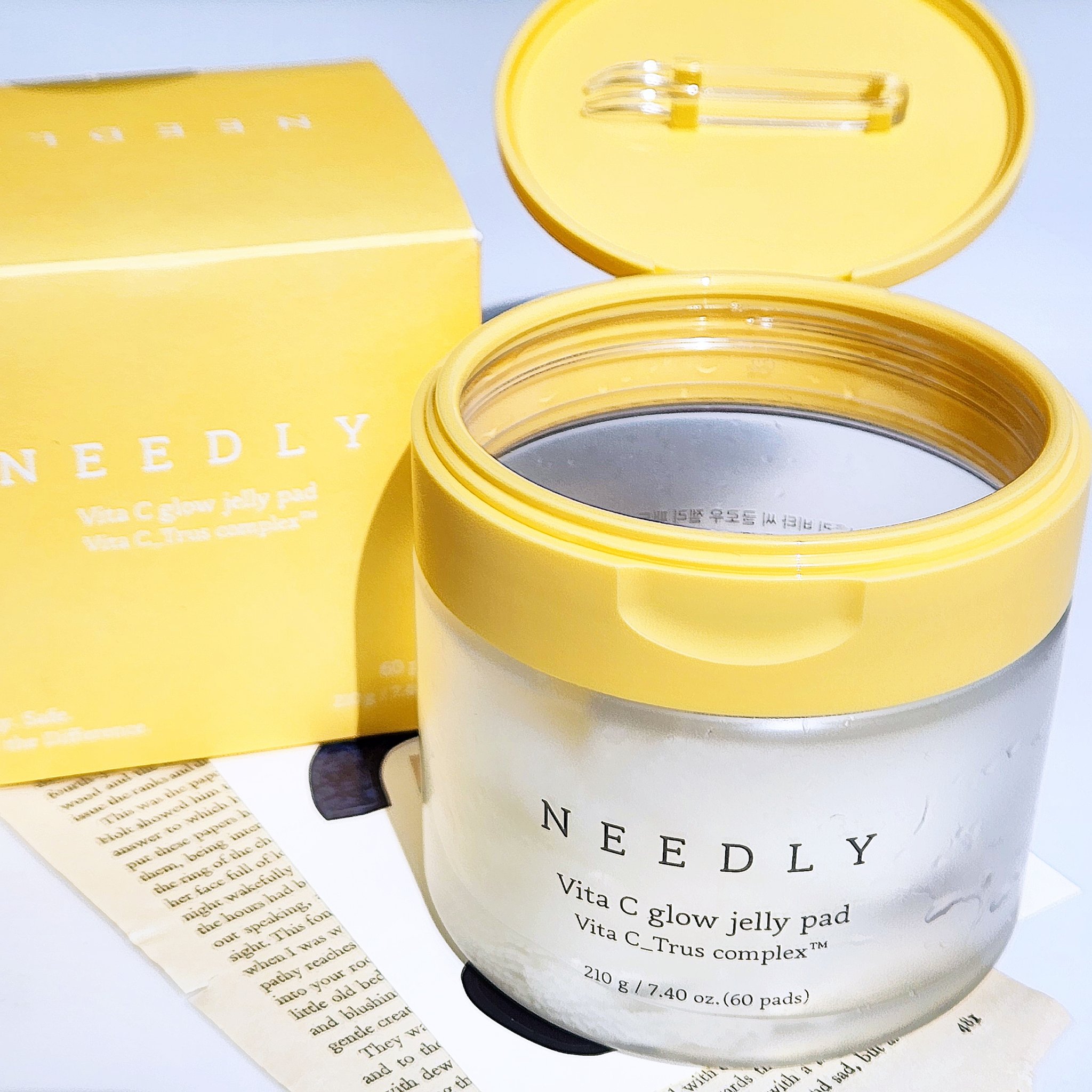 NEEDLY ビタCグローゼリーパッドのクチコミ「【NEEDLY】ビタCグローゼリーパッド

✧グレープフルーツ抽出物、ナイアシンアミド配合

.....」（1枚目）