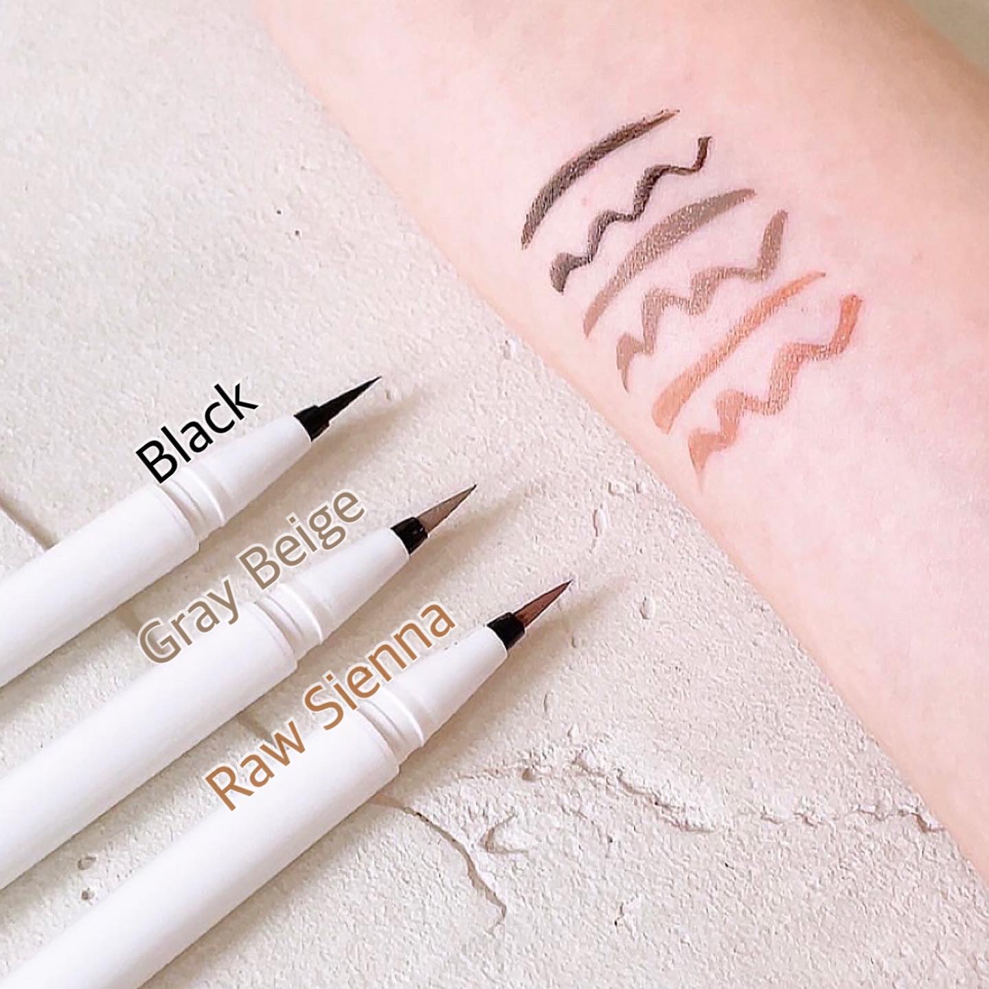 リキッドアイライナー/ルルズコスメティコ/リキッドアイライナーを使ったクチコミ（3枚目）