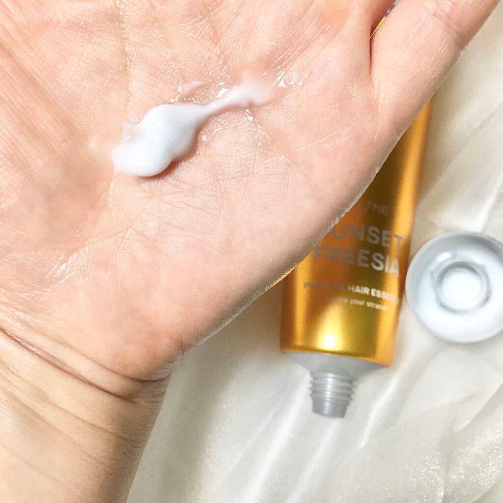 パフュームヘアエッセンス/JUL7ME/ヘアトリートメントを使ったクチコミ(3枚目)