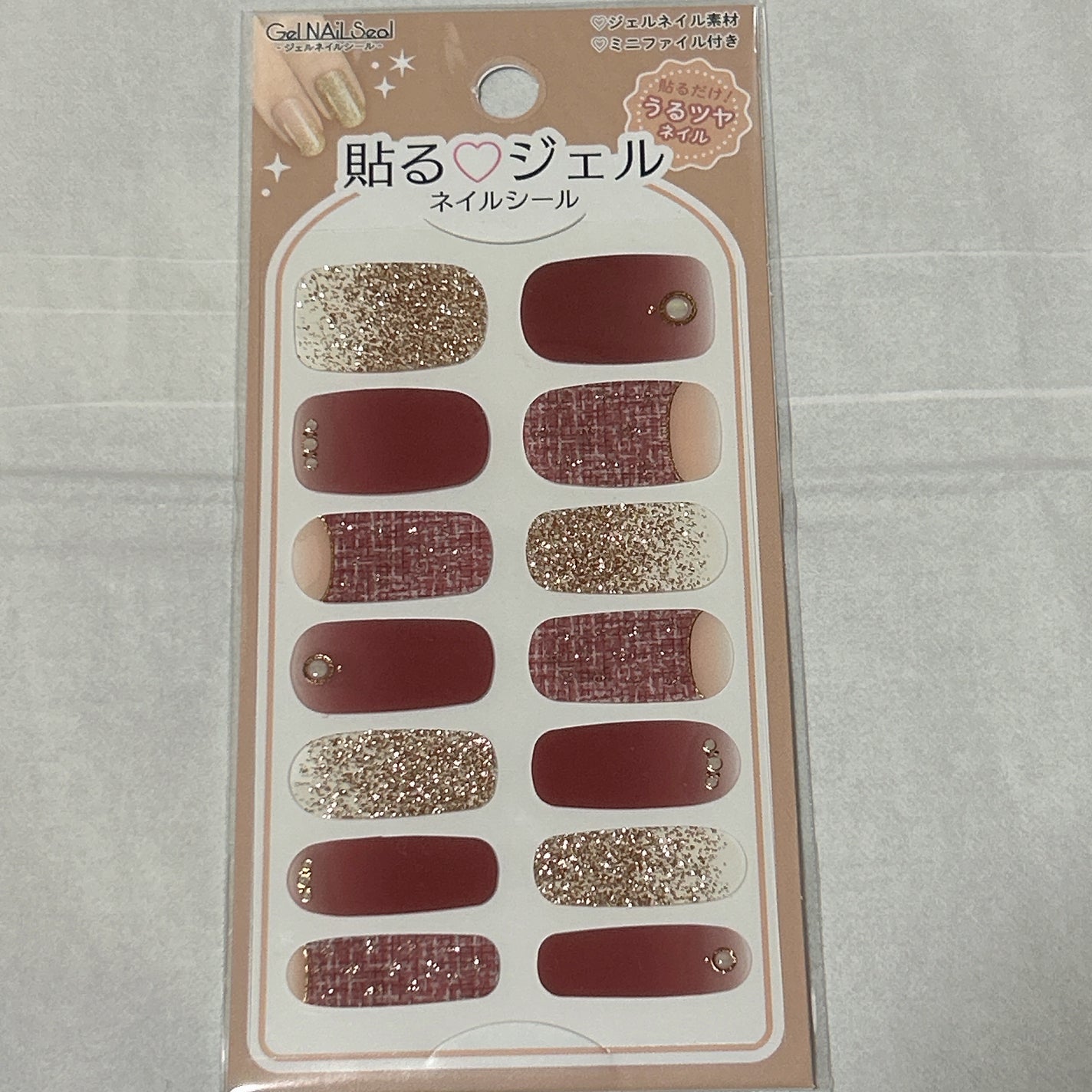 貼るジェルネイル/セリア/ネイルシールを使ったクチコミ(3枚目)