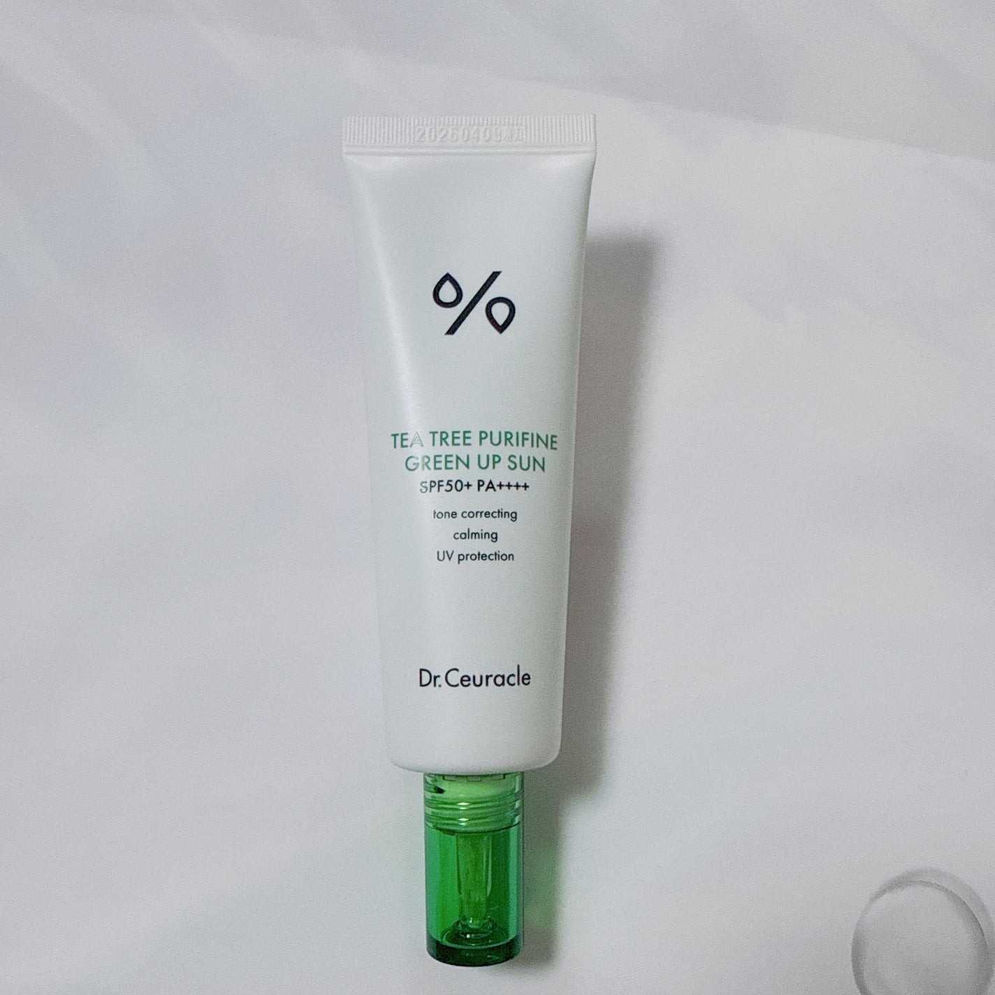 ティーツリーピュリファイングリーンアップサン/Dr.Ceuracle/日焼け止めミルクを使ったクチコミ(1枚目)