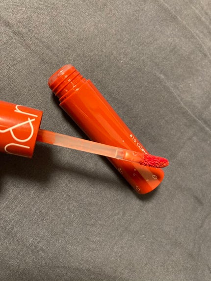 ジューシーラスティングティント/rom&nd/リップティントを使ったクチコミ(2枚目)