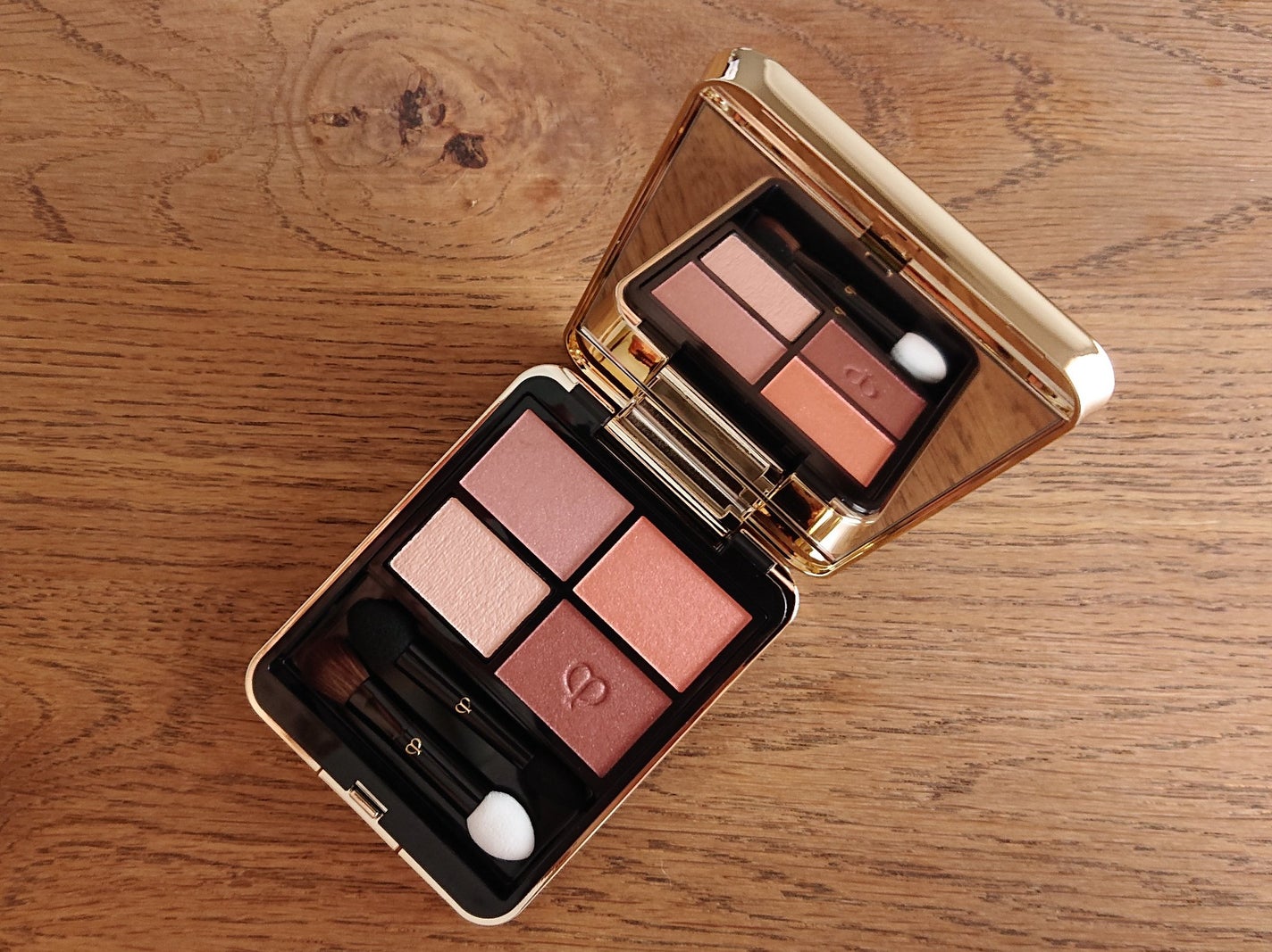 オンブルクルールクアドリ/クレ・ド・ポー ボーテ/アイシャドウパレットを使ったクチコミ(1枚目)