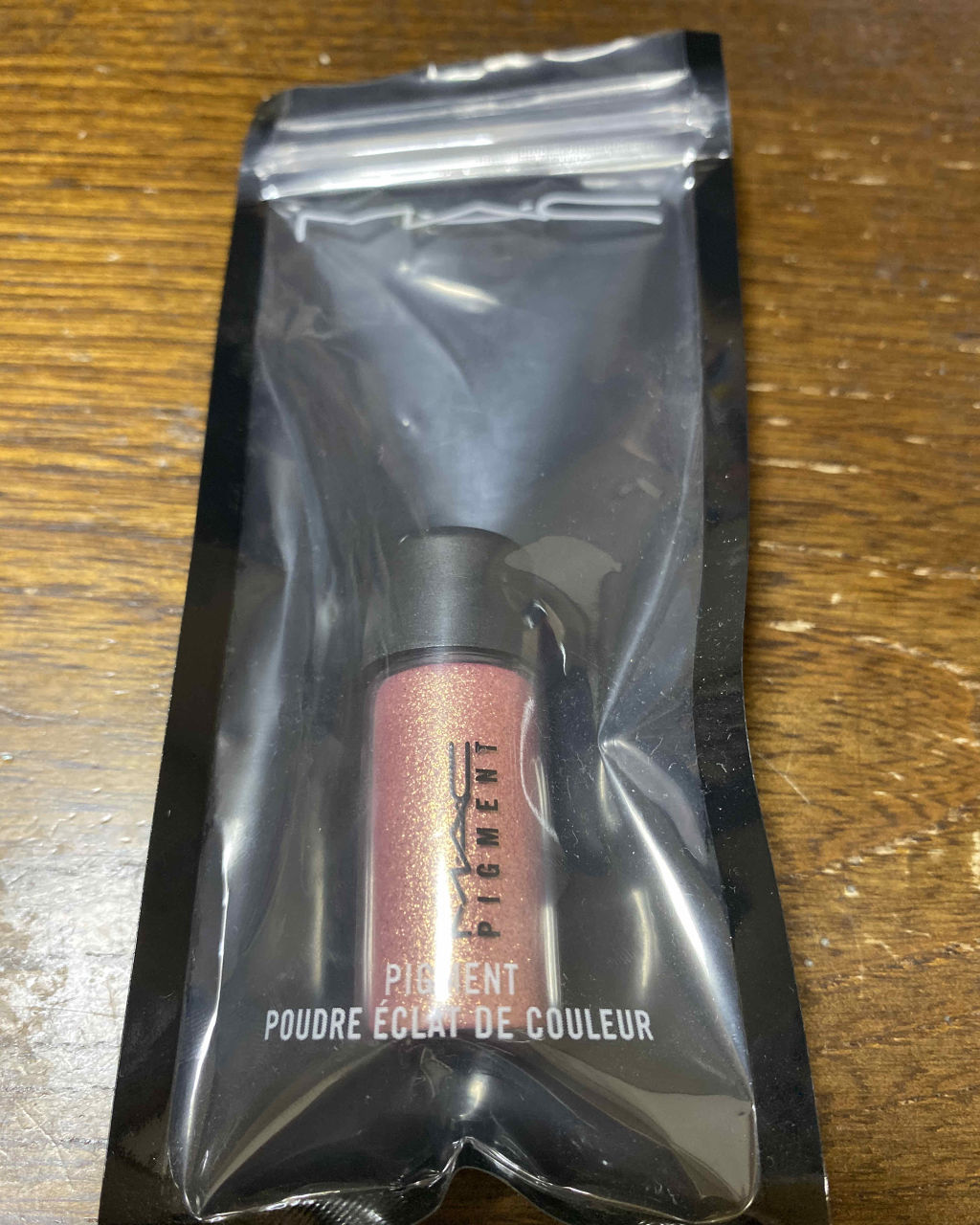 ピグメント/M・A・C/単色アイシャドウを使ったクチコミ（1枚目）