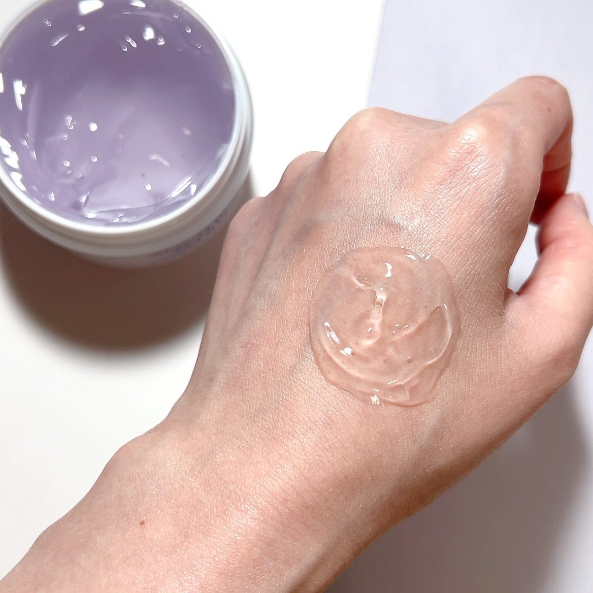 エニシングホワイト プレミアムモイスチャー/エニシングホワイト/オールインワン化粧品を使ったクチコミ(3枚目)