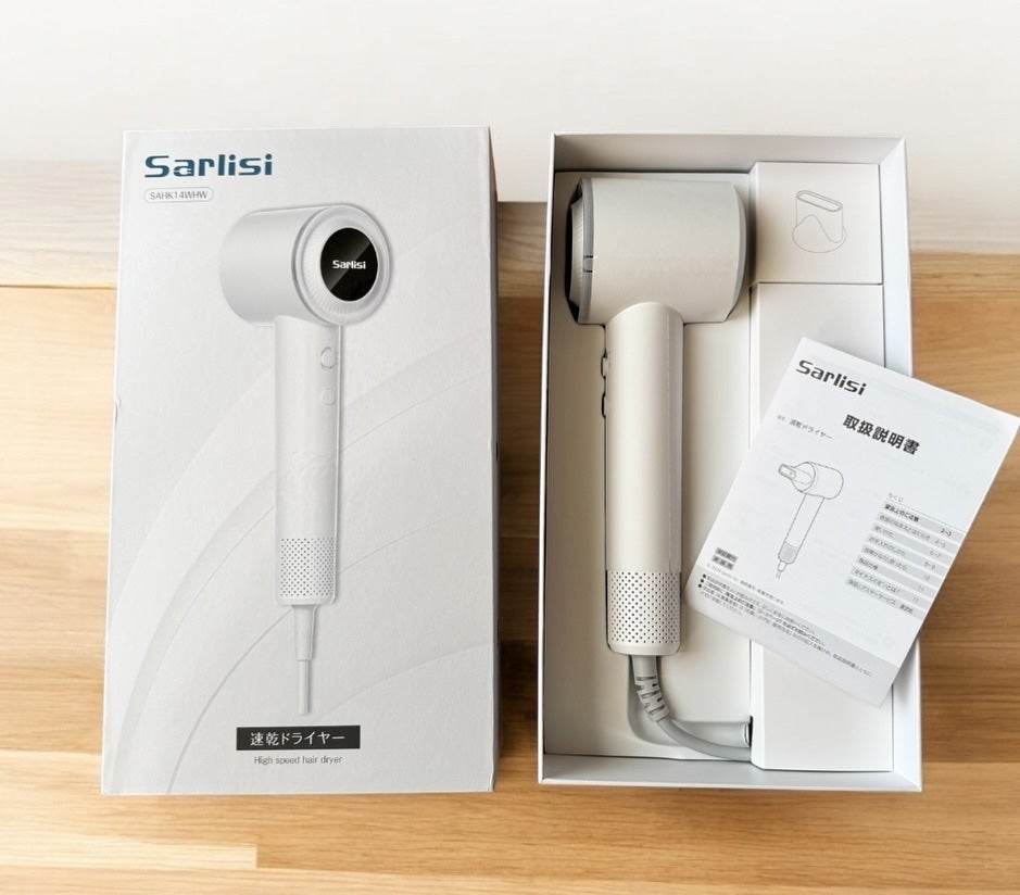 ひろぷー on LIPS 「前から気になっていた近未来的な形状のドライヤー✨Sarlis..」(3枚目)