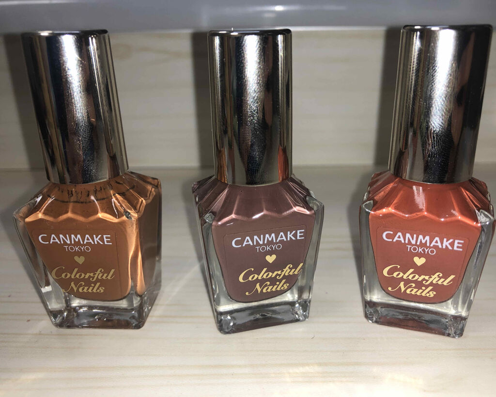 カラフルネイルズ/キャンメイク/マニキュアを使ったクチコミ（2枚目）