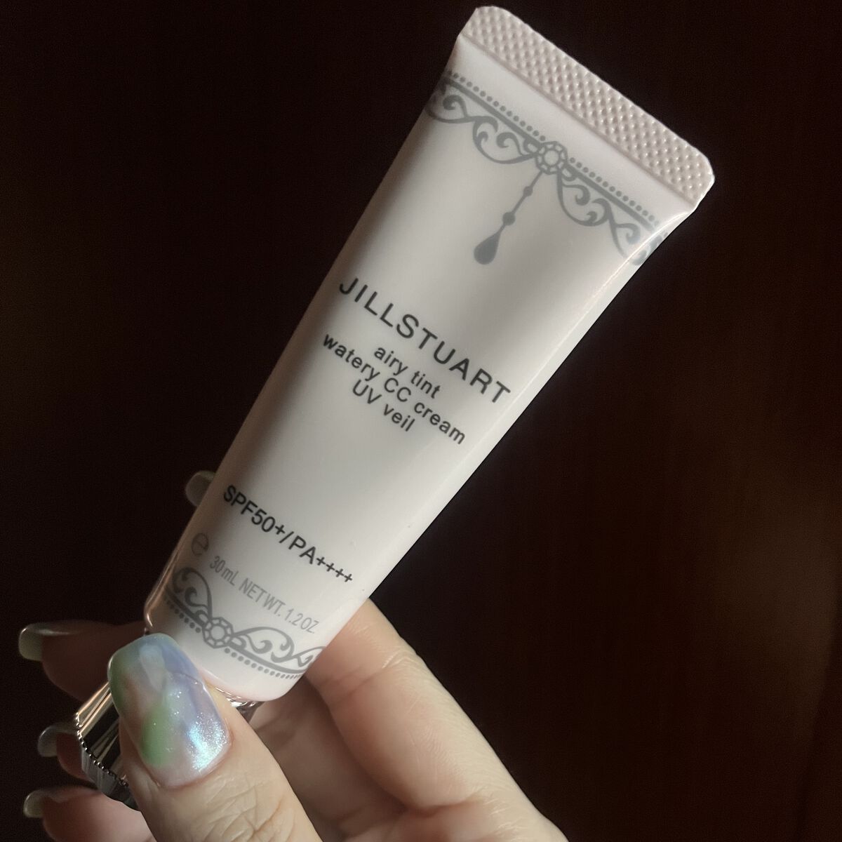 エアリーティント ウォータリー CCクリーム UVヴェール 01 light floral beige/JILL STUART/CCクリームを使ったクチコミ（1枚目）