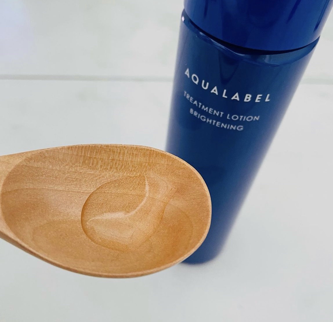 アクアレーベルの商品モニターに協力中です。


商品名：アクアレーベル　トリートメントローション　（ブライトニング）　とてもしっとり　トライアル　（医薬部外品）
販売名：アクアレーベル　トリートメントローション　（ブライトニング）　とてもし