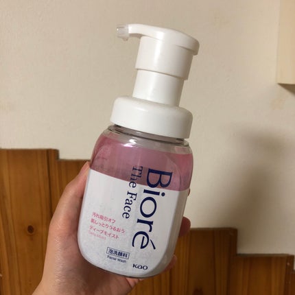 ビオレ ザフェイス 泡洗顔料 ディープモイスト/ビオレ/泡洗顔を使ったクチコミ(1枚目)