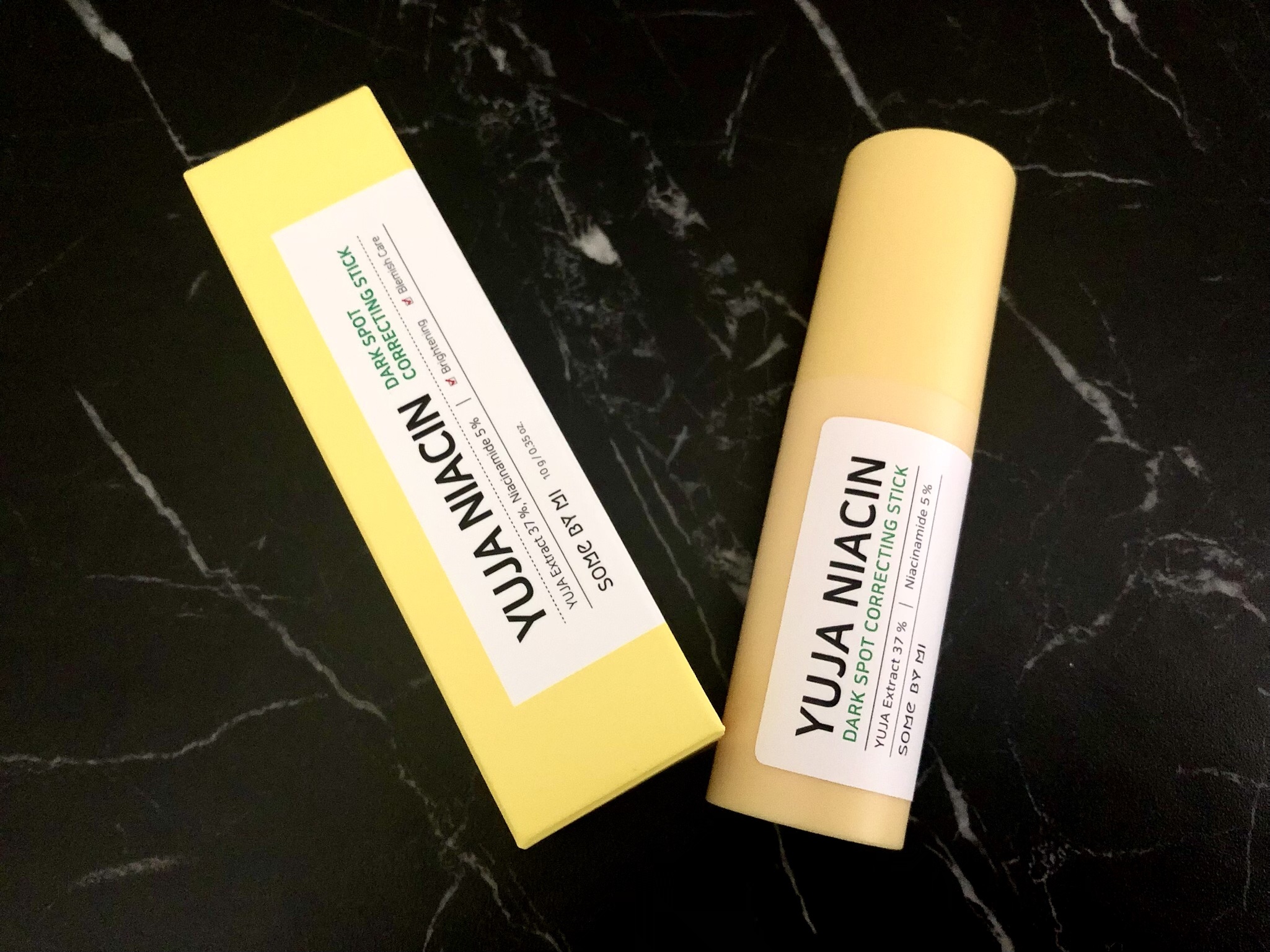 ゆずナイアシンダークスポットコレックティングスティック/SOME BY MI/美容液を使ったクチコミ（3枚目）