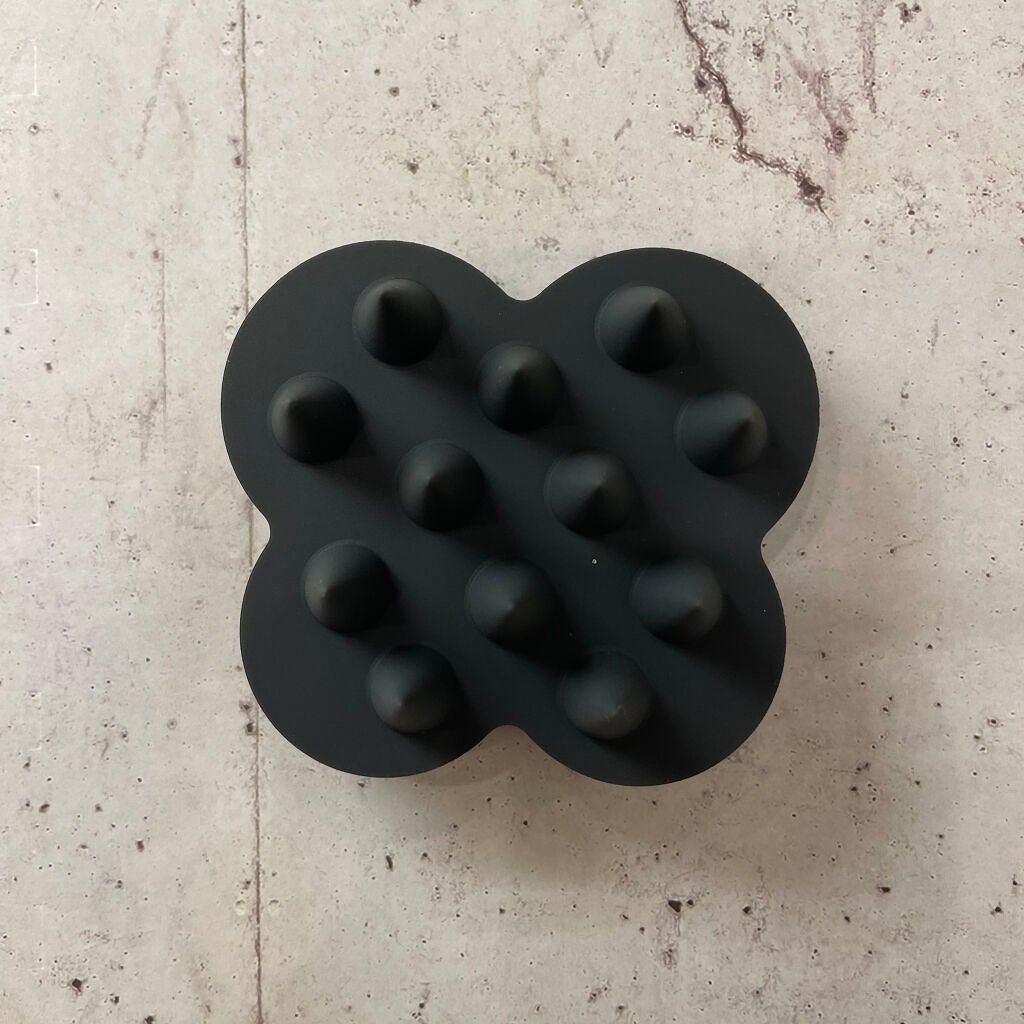 uka scalp brush kenzan/uka/スカルプブラシを使ったクチコミ(3枚目)