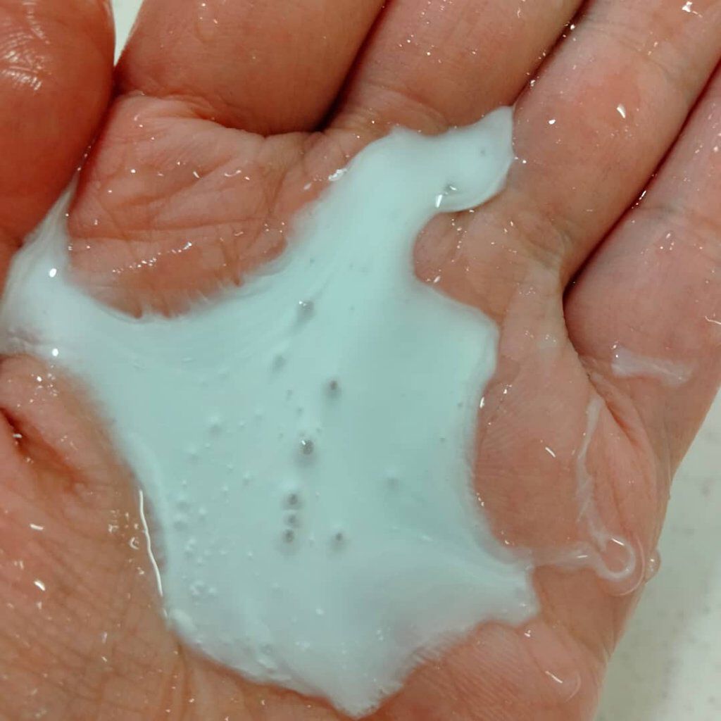 バウンシア ボディソープ エアリーブーケの香り/Bouncia/ボディソープを使ったクチコミ（2枚目）