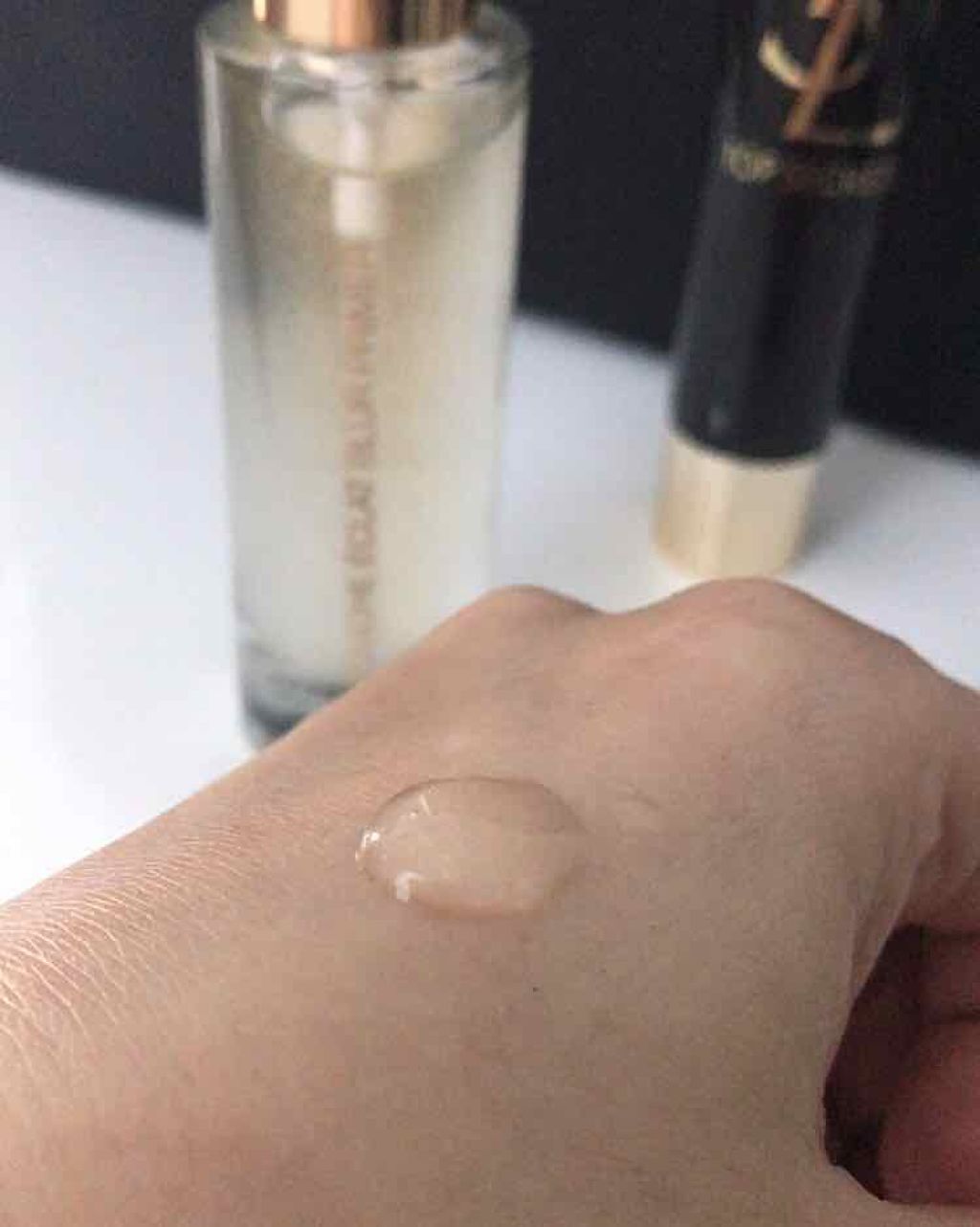 ラディアント タッチ ブラープライマー/YVES SAINT LAURENT BEAUTE/化粧下地を使ったクチコミ(2枚目)