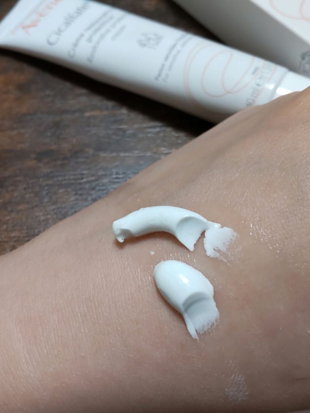 シカルファットプラス リペアクリーム/アベンヌ/フェイスクリームを使ったクチコミ(2枚目)