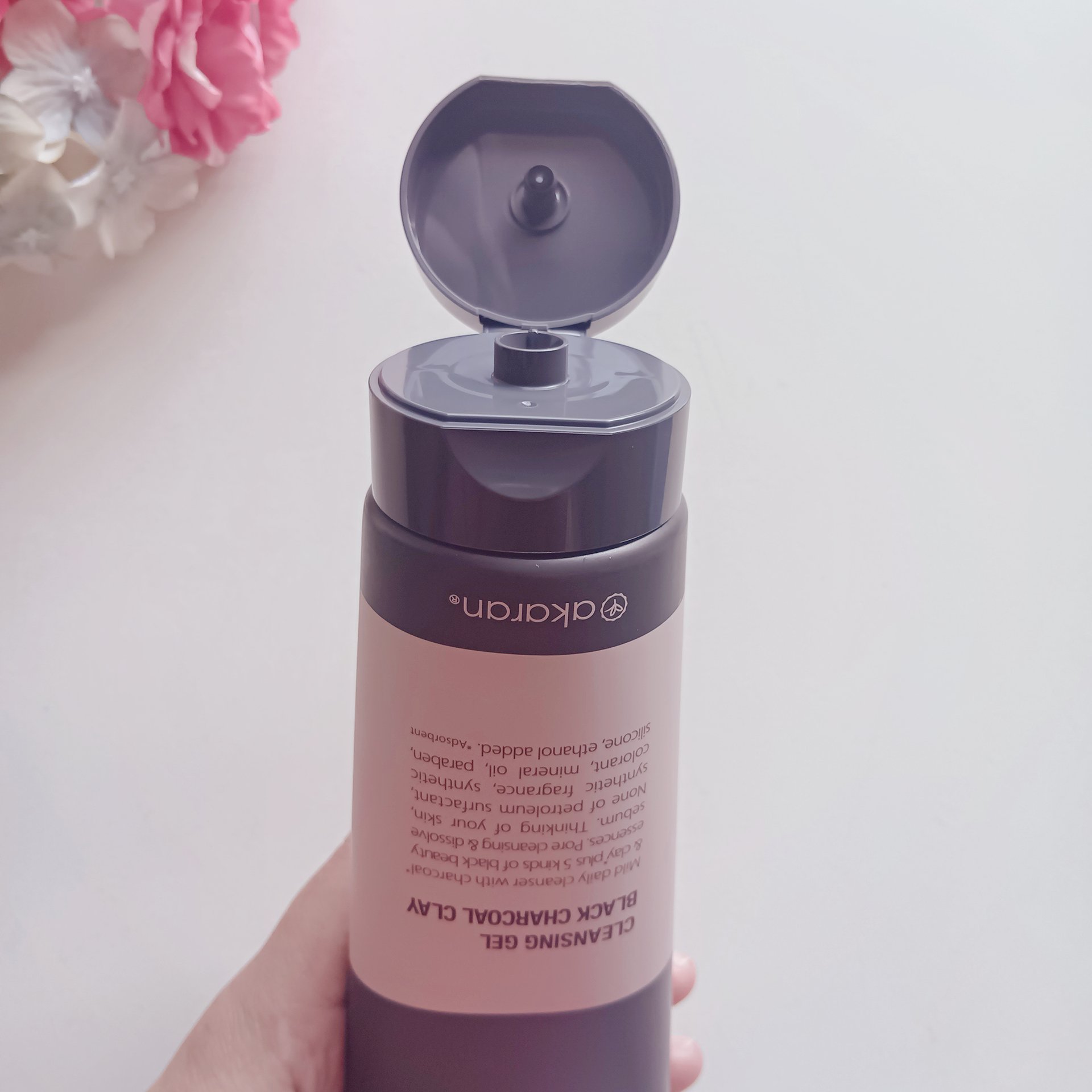 ブラックジェルクレンジング/.akaran/クレンジングジェルを使ったクチコミ（2枚目）