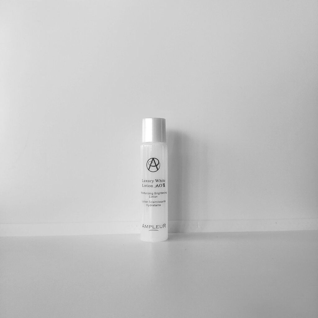 ラグジュアリーホワイト ローションAO II/アンプルール/化粧水を使ったクチコミ(1枚目)