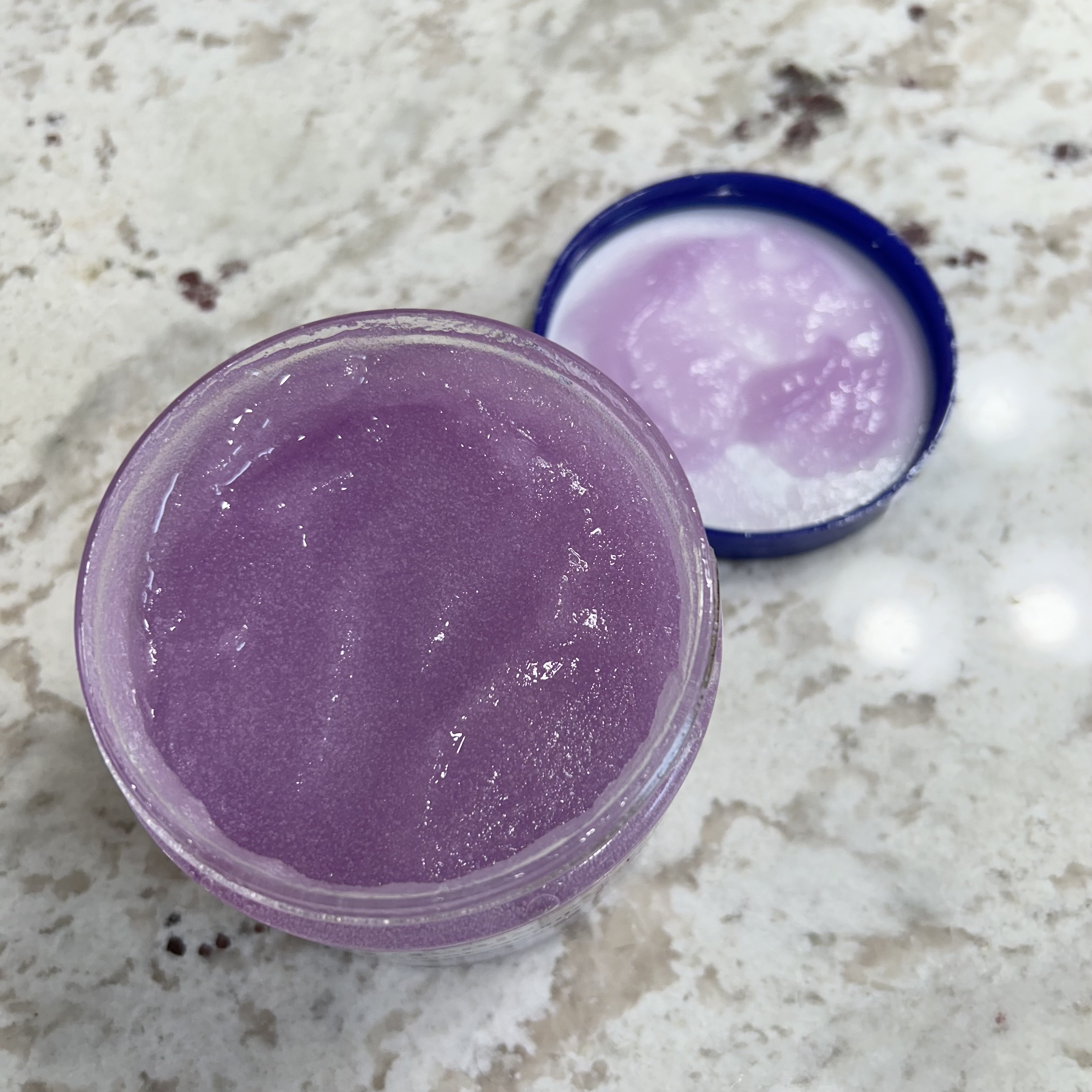 Shea Sugar Scrub LAVENDER/ティールズ/ボディスクラブを使ったクチコミ（3枚目）