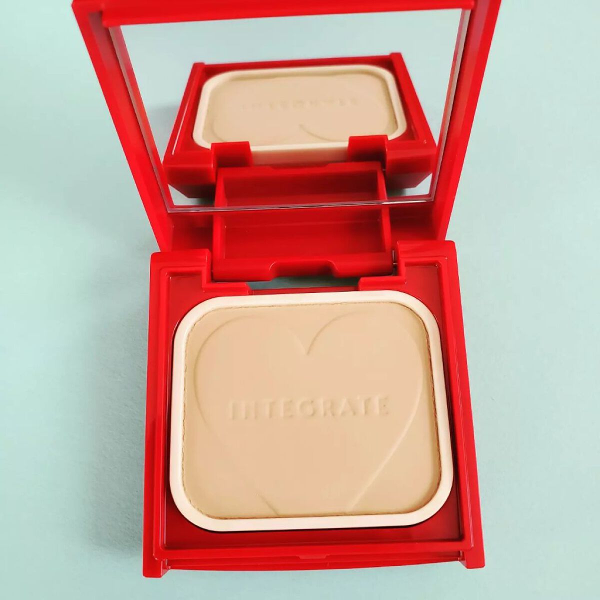 プロフィニッシュファンデーション/インテグレート/パウダーファンデーションを使ったクチコミ（2枚目）