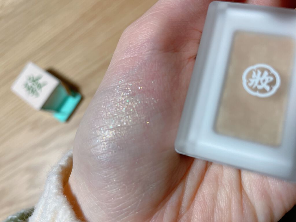 麻雀アイシャドウ/和粧/単色アイシャドウを使ったクチコミ（3枚目）