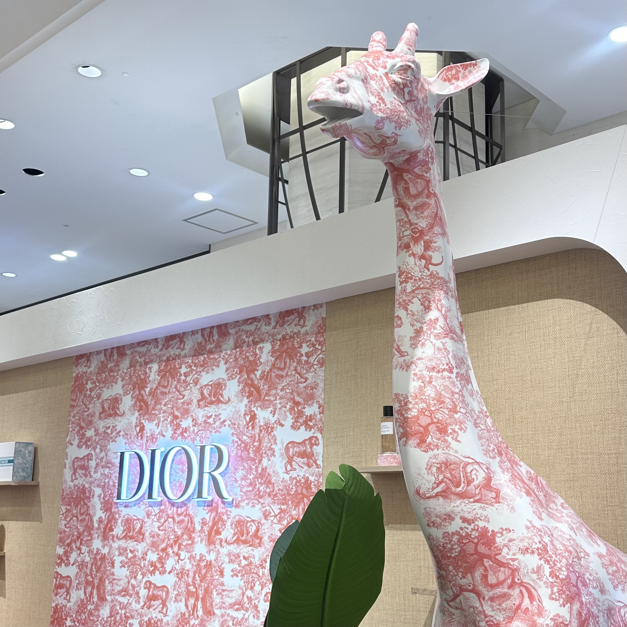 ディオールショウ サンク クルール/Dior/アイシャドウを使ったクチコミ（3枚目）