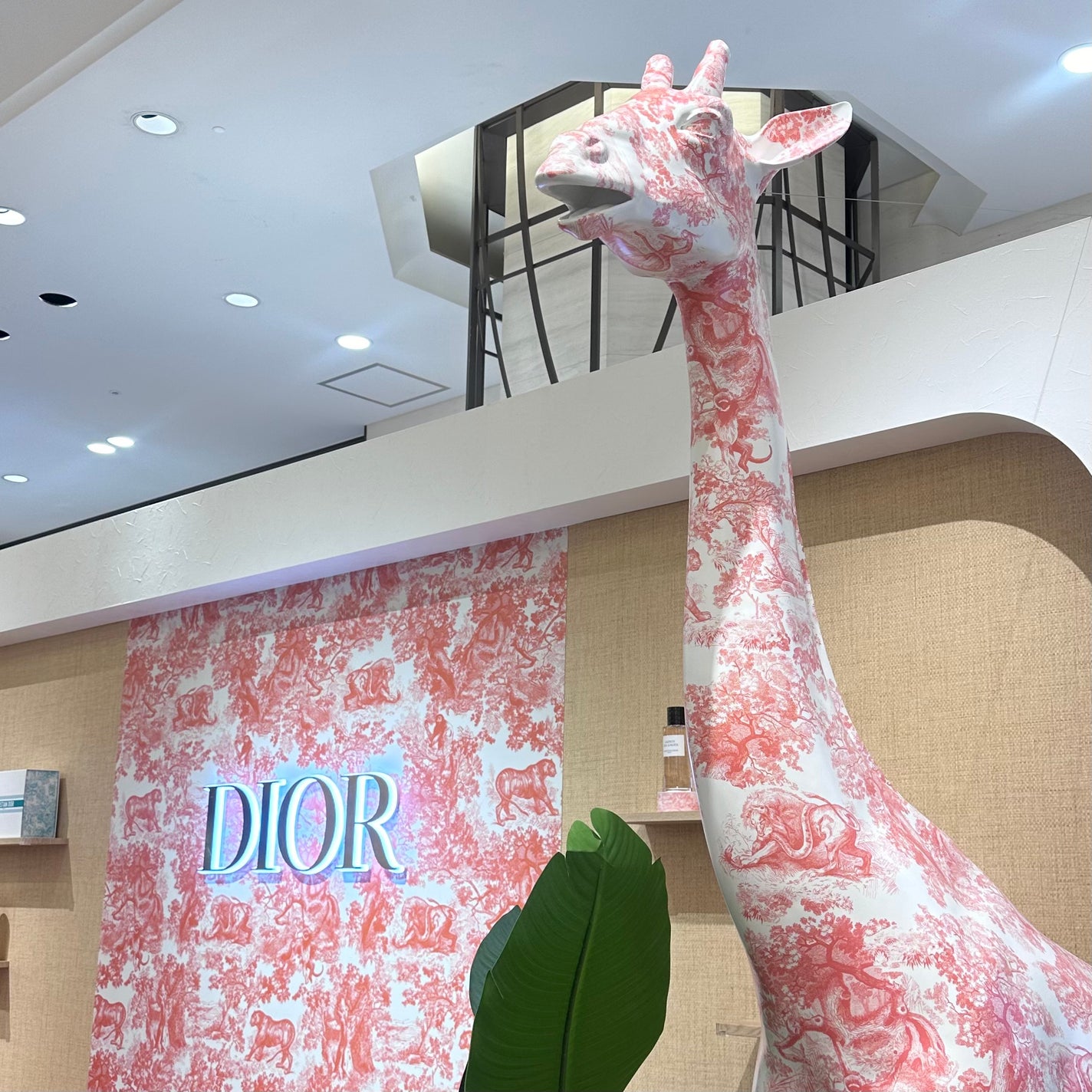 ディオールショウ サンク クルール/Dior/アイシャドウを使ったクチコミ(3枚目)
