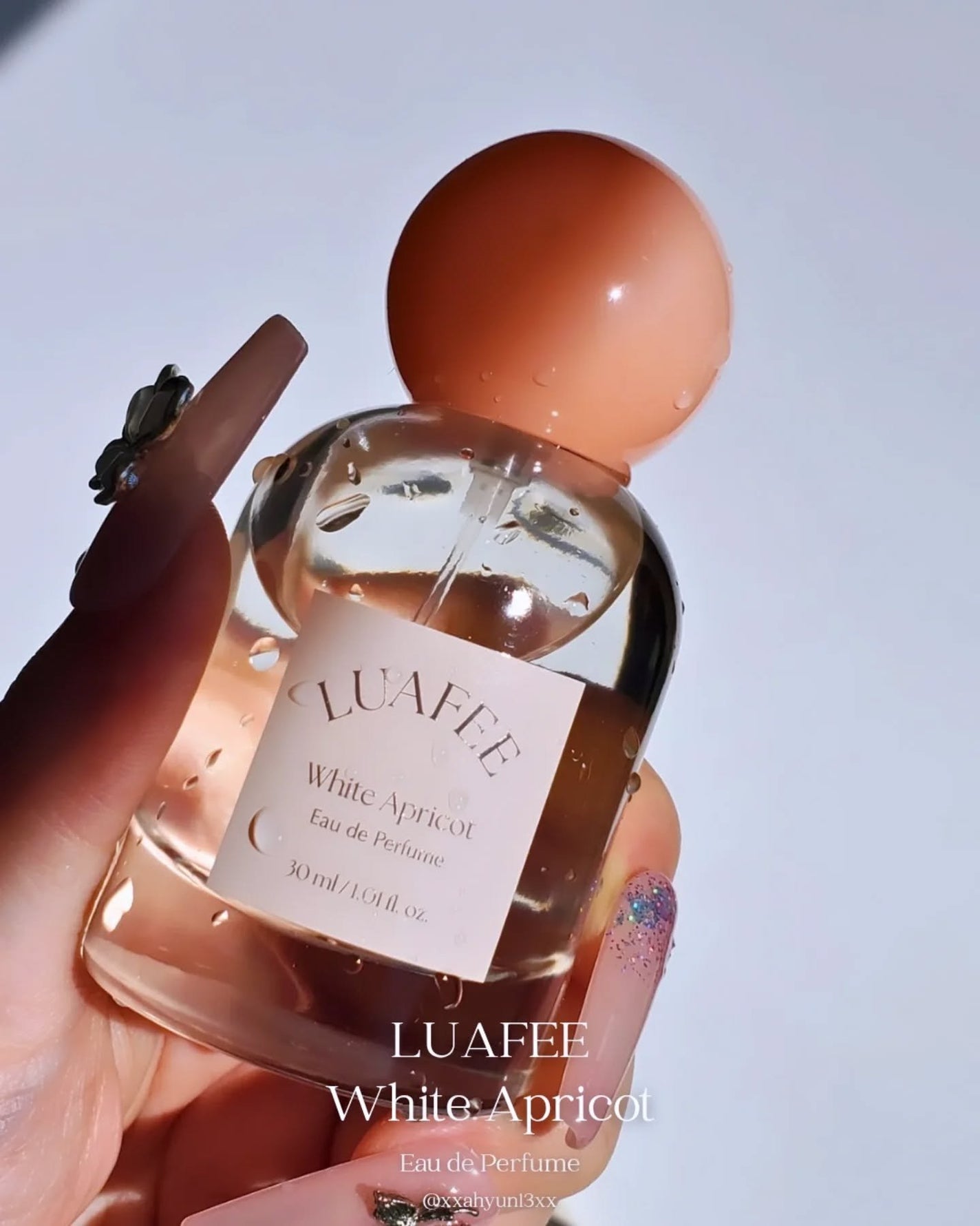 ソリッド パフューム ホワイトアプリコット/LUAFEE/練り香水を使ったクチコミ(3枚目)
