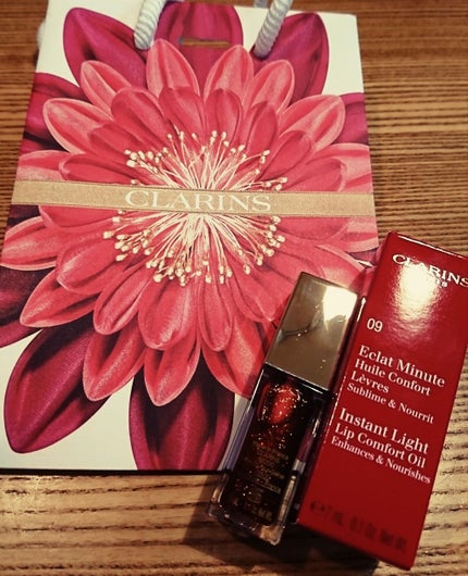 コンフォート リップオイル /CLARINS/リップグロスを使ったクチコミ(1枚目)