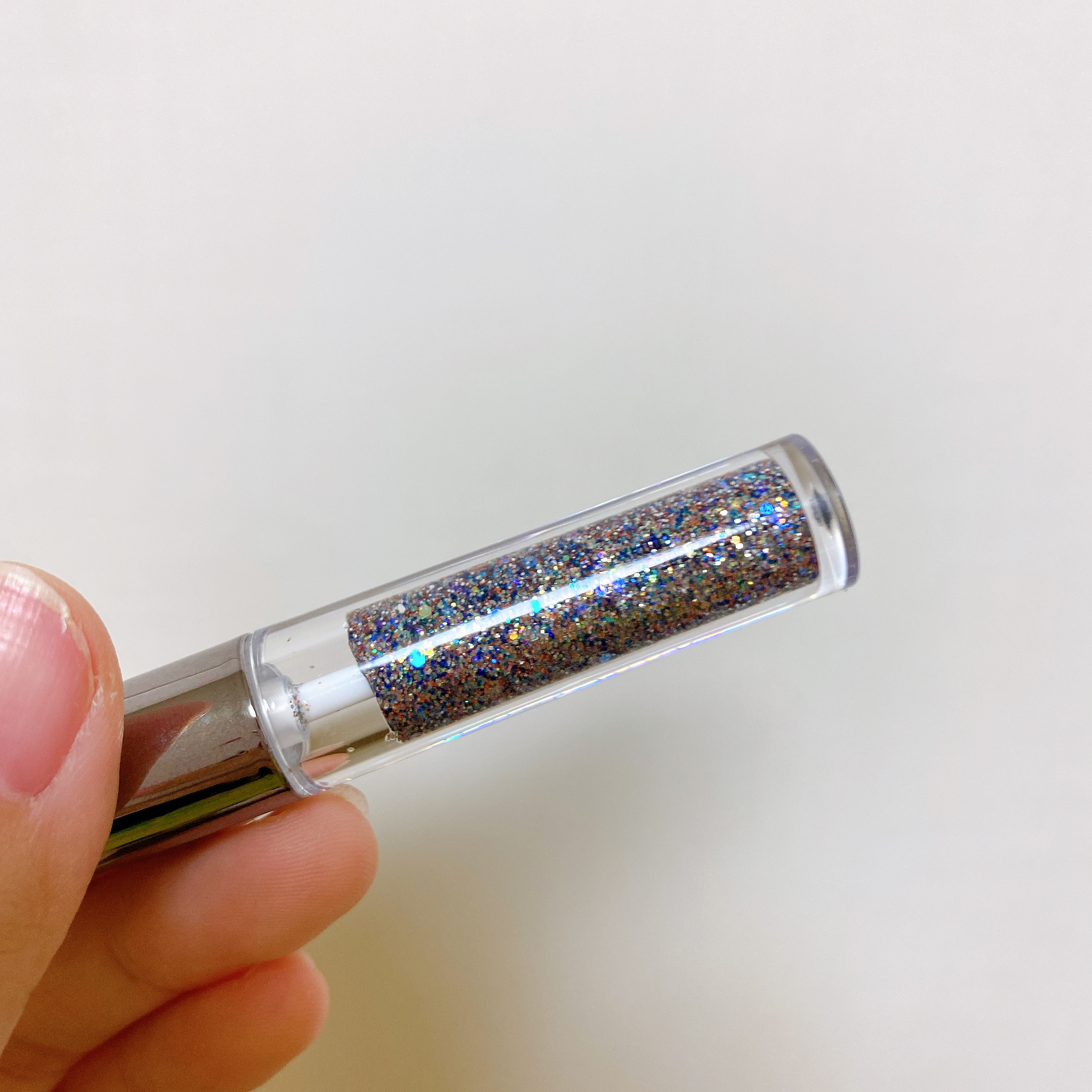 パールブリーアイグリッターユニバース/BLACK ROUGE/グリッターを使ったクチコミ（2枚目）