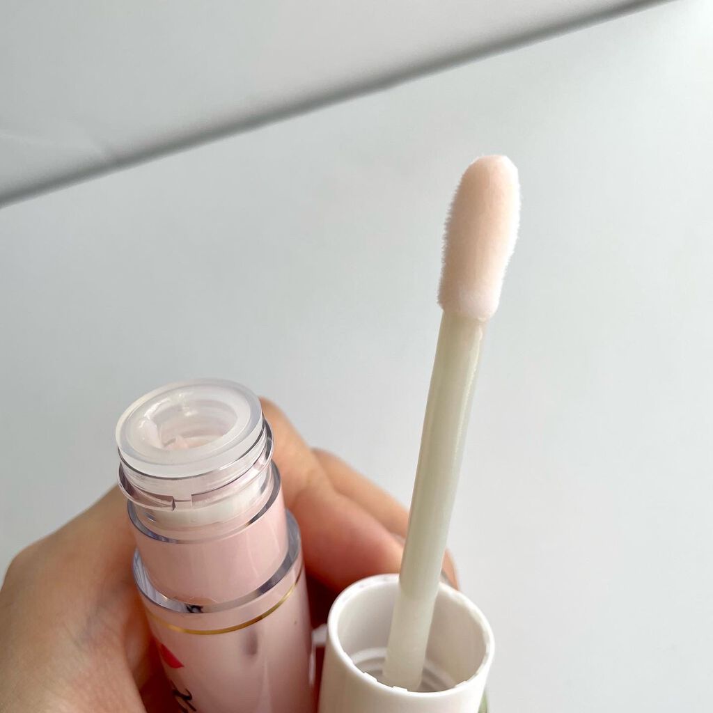 ～トゥー フェイスド ハングオーバー～ ピロー バーム リップ トリートメント/Too Faced/リップ美容液を使ったクチコミ（3枚目）