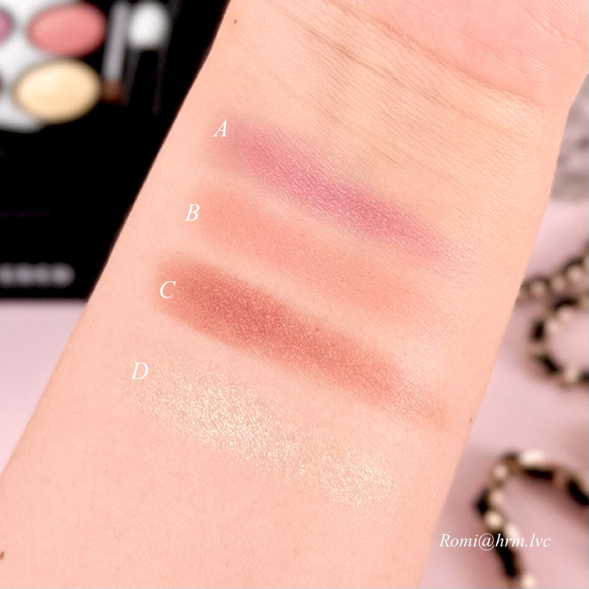 レ キャトル オンブル/CHANEL/アイシャドウパレットを使ったクチコミ(3枚目)