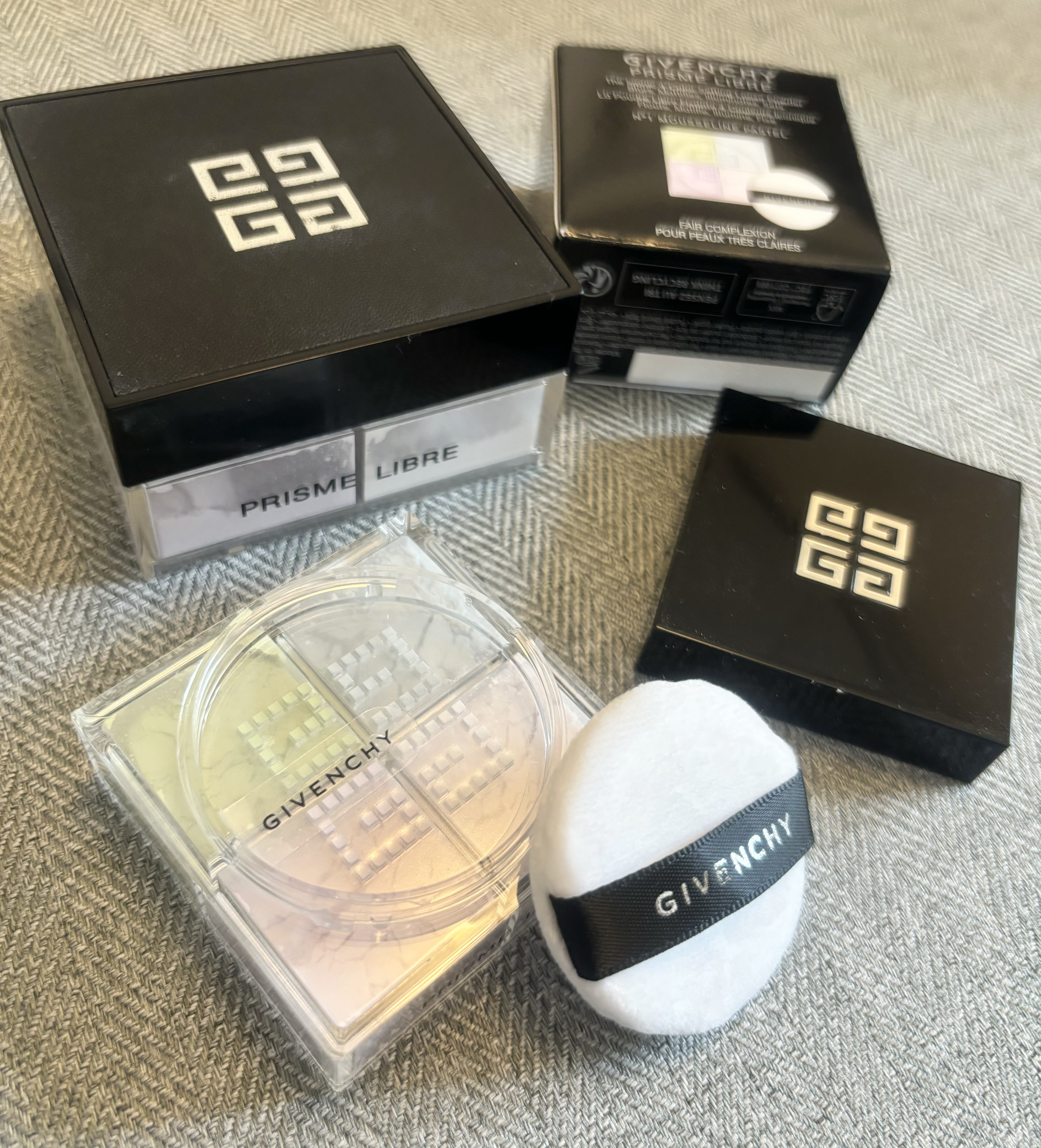 プリズム・リーブル/GIVENCHY/ルースパウダーを使ったクチコミ（1枚目）