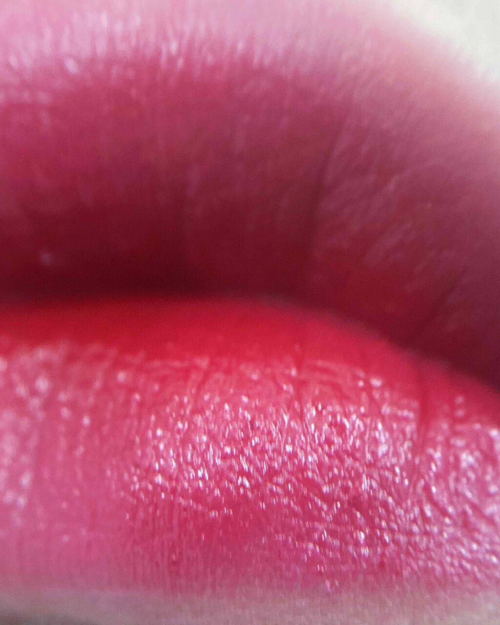 ルージュ ピュールクチュール ヴェルニ ヴィニルクリーム/YVES SAINT LAURENT BEAUTE/口紅を使ったクチコミ(4枚目)