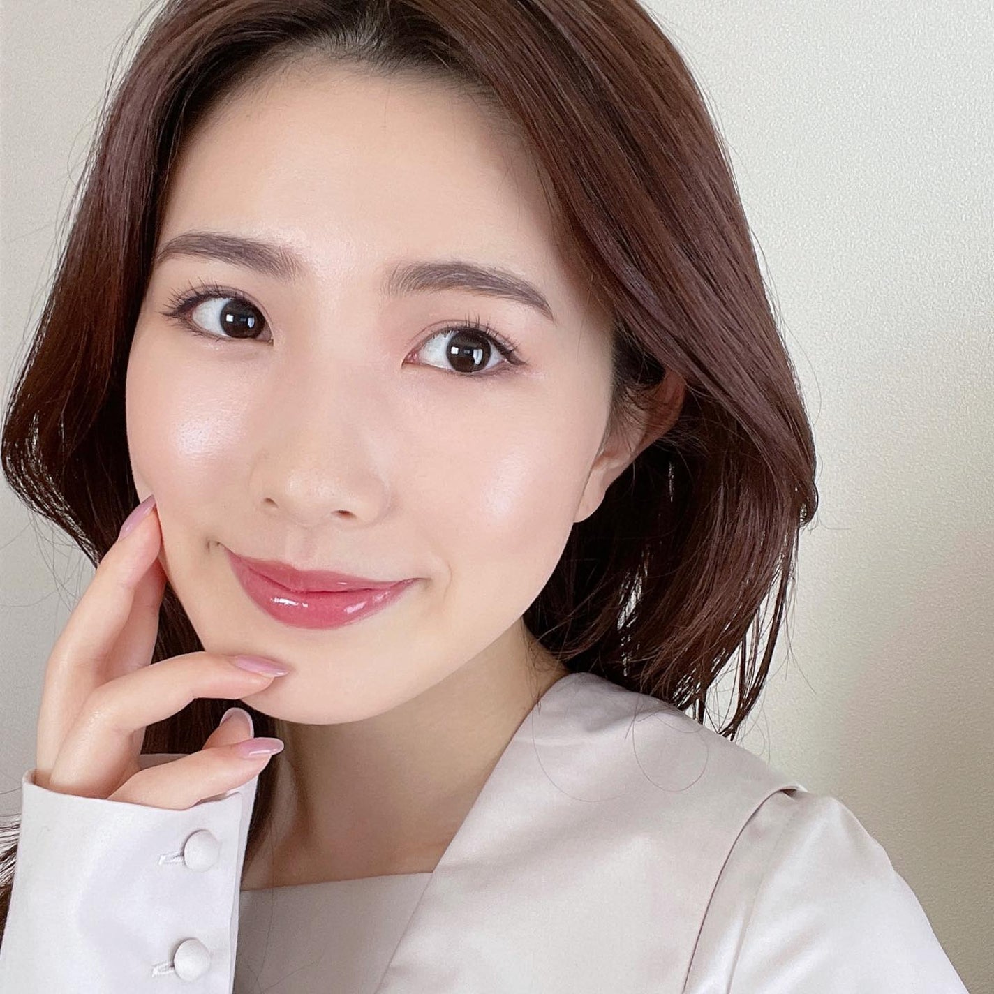 濱田あおい on LIPS 「..スポンジを使い分けることによって2つの仕上がりに✨..」(1枚目)