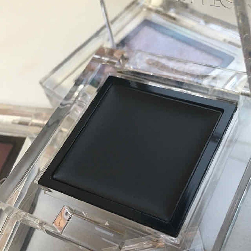 アディクション ザ アイシャドウ マット/ADDICTION/単色アイシャドウを使ったクチコミ(3枚目)