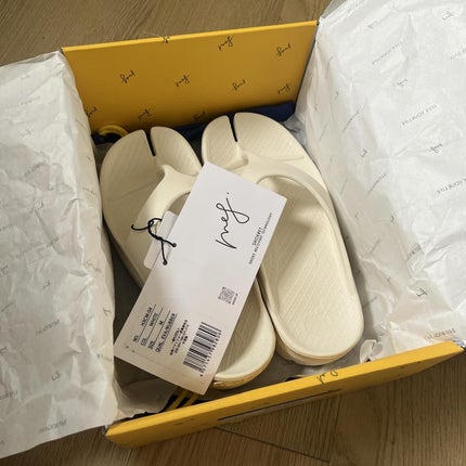 ひとりコスメ部 フォロバ100 on LIPS 「元バレーボール女子日本代表の栗原恵さんがプロデュースした履き心..」(6枚目)